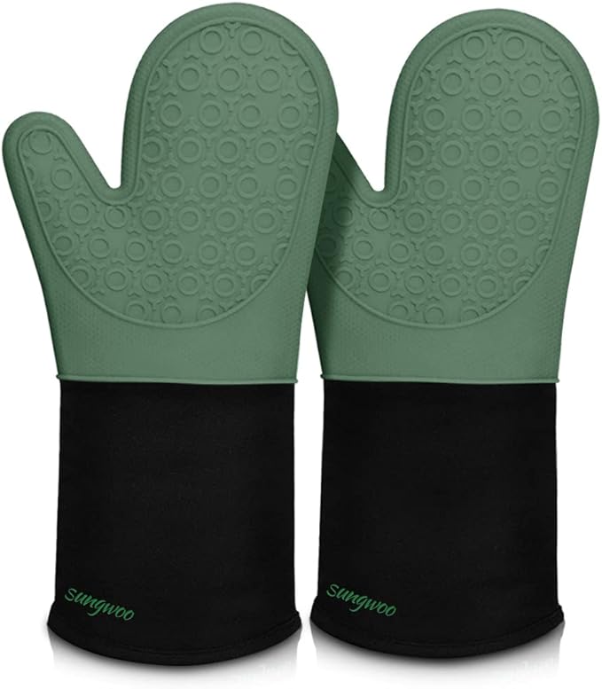 sungwoo Extra Long Silicone Oven Mitts, Heat Resistant Oven Gloves with Quilted Liner Non-Slip Textured Grip Perfect for BBQ, Baking and Cooking - 1 Pair 14.6 Inch Midnight Green & Black