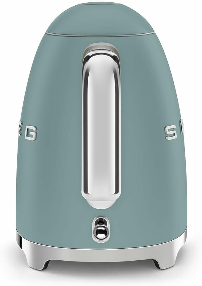 Smeg 50's Retro Style 7-Cup Electric Water Kettle with Automatic Shutoff, Removable Base, and Water Indicator (Jade)