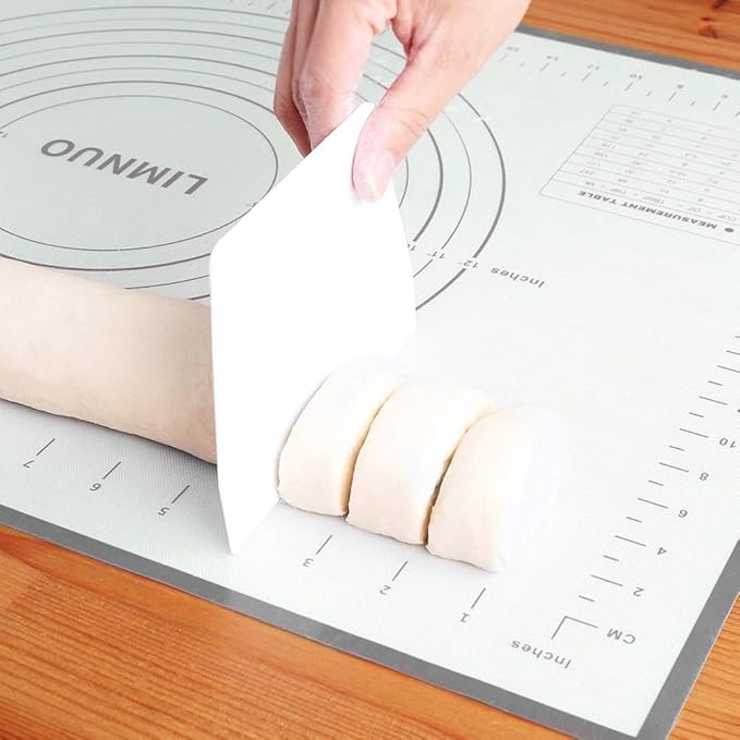 Silicone Baking Mat，Non Stick Rolling Dough with Measurements for Pie Pizza Cookies Fondant Making，Extra Thick Non Slip Silicone Pastry Mat