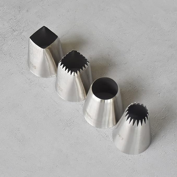 Large Cake Decorating Icing Piping Tip Set with Square Round Frech Star Pastry Tips for Frosting Cake Cupcake Cookie Eclairs Churros