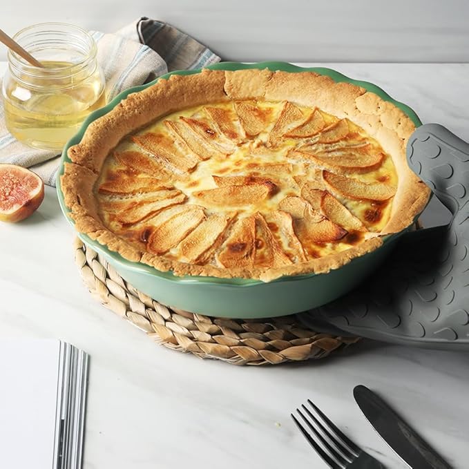 Sweejar Ceramic Pie Pan, 10 Inch Round Baking Dish, Non-Stick with Soft Wave Edge for Apple, Pumpkin, Pot Pies (Green)