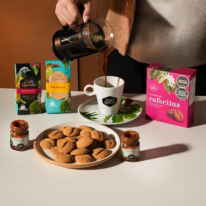Cafe Quindio Barranquero Gift Set - The Best Assortment of Coffee Products - 1 Gourmet Ground Coffee + 1 Genova Ground Coffee + 2 Milk Caramels + 1 Cafecitas Cookies