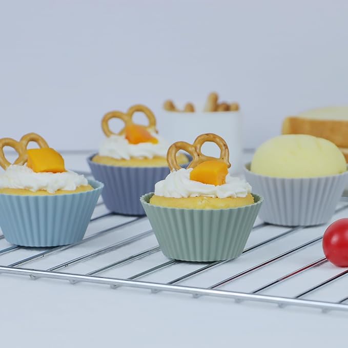Large Silicone Muffin Cups, 12 Pack Reusable Cupcake Liners Jumbo Size 3.54inch Baking Cups Cake Molds, BPA Free, Dishwasher Safe