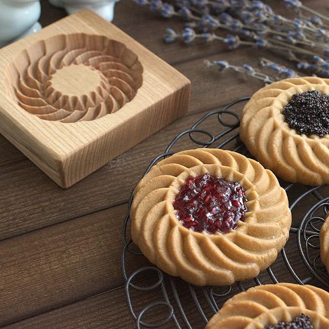 Wooden Cookie Biscuit Mold, 3D Baking Mold, Embossing Craft Decorating Baking Tool, Suitable for Halloween Thanksgiving Christmas Kitchen DIY (Cookies-A-3PCS)