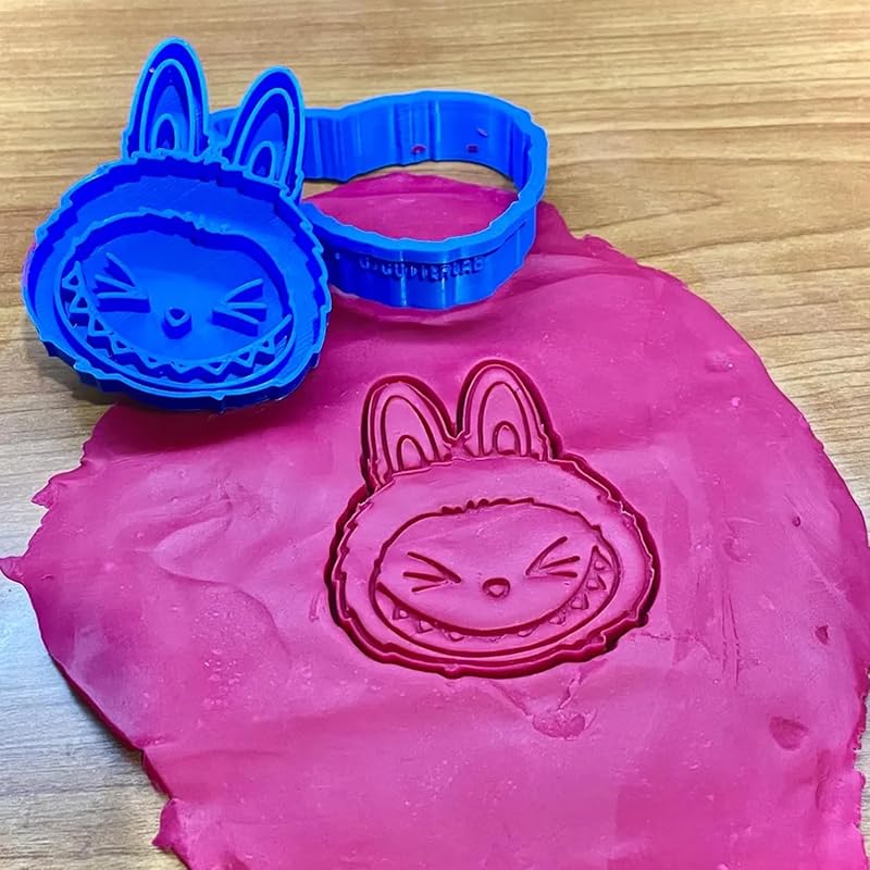 4-Piece Monster Spirit Cookie Stamp Set 3d Cute Doll Cookie Stamp Set With Cutter Suitable For Everyday Baking The Perfect Gift For Baking Enthusiasts A Joyful Gift For The Whole Family