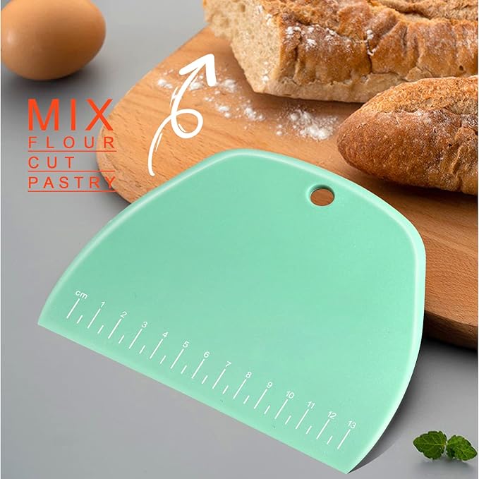 Teenitor 2 Pcs Dough Scraper, Dough Scraper Plastic Bench Scraper, Dough Cutter, Multipurpose Food Scrapers for Dough, Bread Green