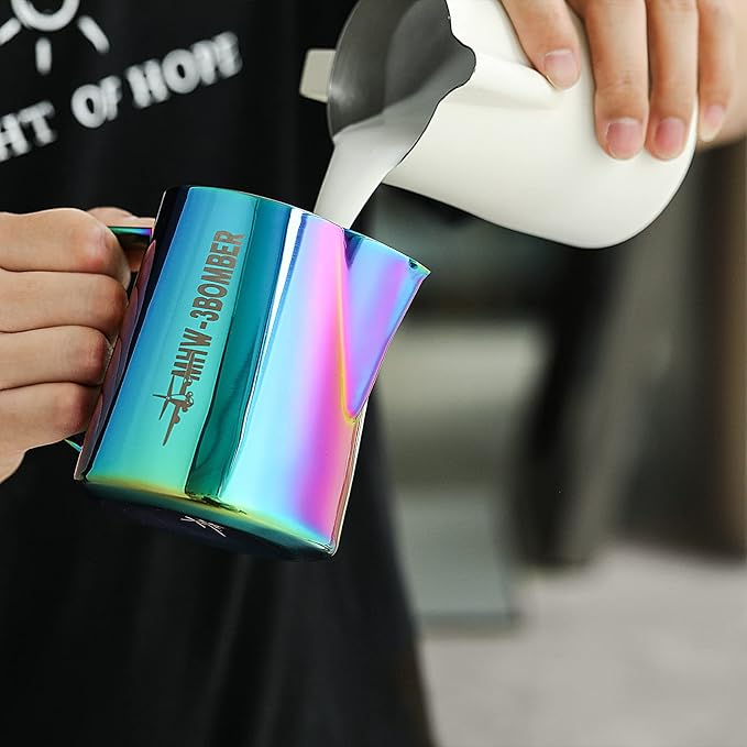 MHW-3BOMBER Milk Frothing Pitcher 16.9oz/500ml Latte Art Pitcher Stainless Steel Espresso Steaming Pitcher Colorful Barista Milk Jug P5911C-OS