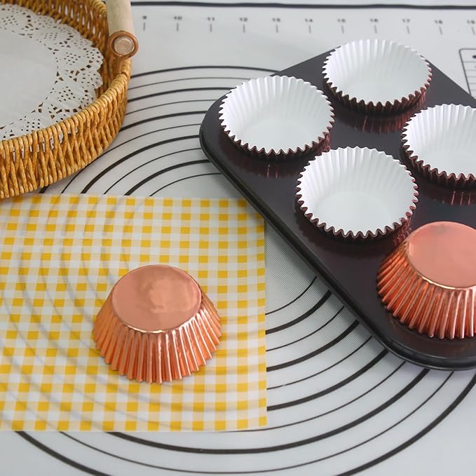 Standard Champagne Gold Foil Cupcake Liners Muffin Baking Cups for Party and More, 100-Count