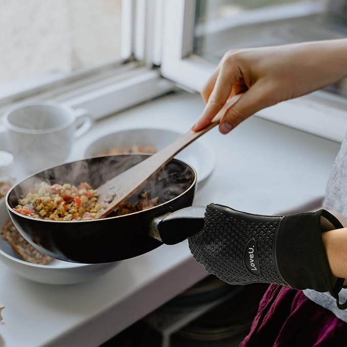 Kitchen Oven Gloves - Dual-Layer Heat Resistant Grilling Gloves, Silicone Oven Mitts with 5 Fingers, Waterproof Non-Slip Pot Holder for Barbecue, Cooking, Baking (XL-XXXL, Black Long)