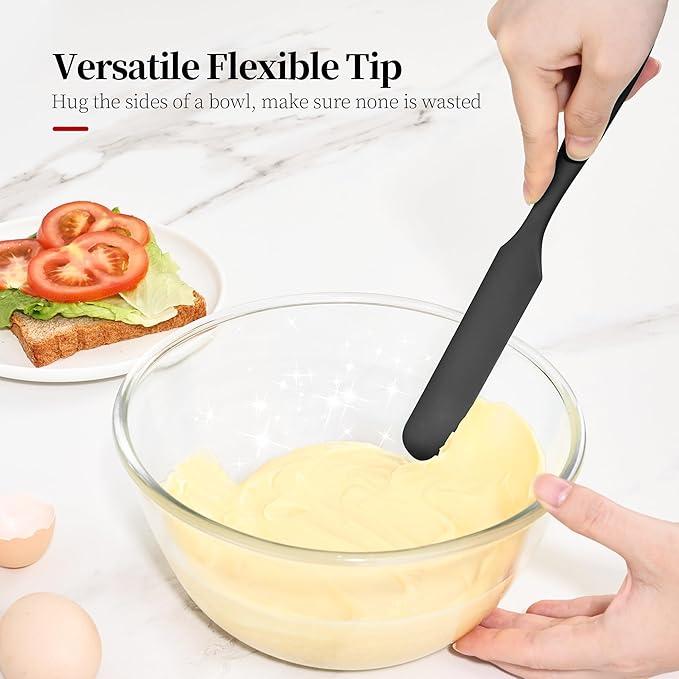600ºF Heat Resistant Spatulas, High Heat Food Safe Semless Kitchen Silicone Scraper Set for Cooking Baking Mixing Scraping Stirring Nonstick Cookware Pan Bowl (4Pcs,Black)