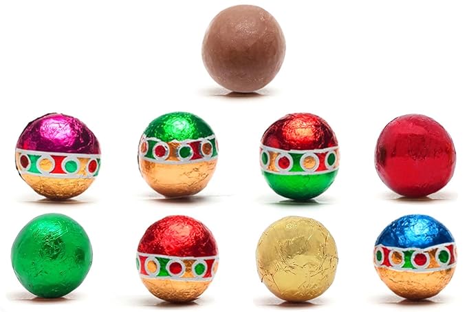 Madelaine Milk Chocolate Christmas Candy – Assorted Presents & Ornaments – Individually Wrapped Holiday Chocolates – Christmas Treats & Stocking Stuffers – 12 oz Bag