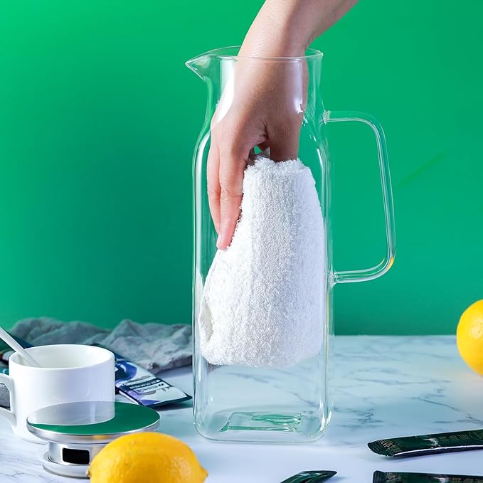 1.8 Liter Glass Pitcher with lid 60oz Glass Water Pitchers for Fridge Heat Resistant Glass Water Carafe with Handle for Party Water Jugs Tea pitcher Lemonade Iced Tea Jug Juice or Drinks