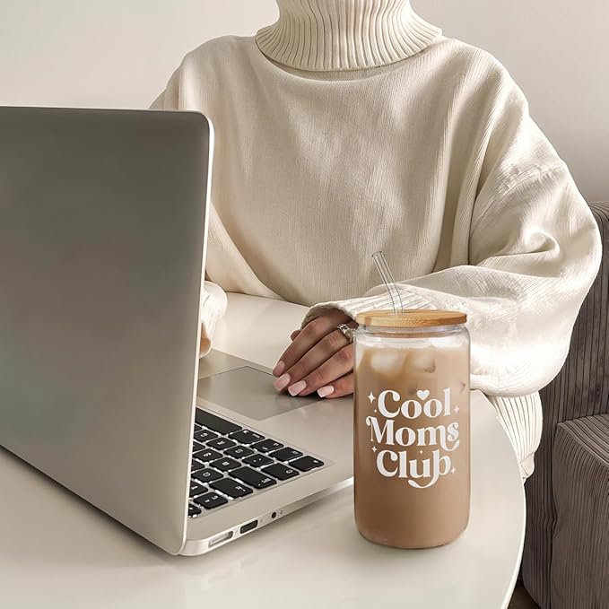 SANDJEST Mom Glass Can, Cool Mom Club Cup with Lid & Straw, Iced Coffee Aesthetic Cups, Idea Gift for Christmas Birthday Mother Day, Gifts for Women, 16oz
