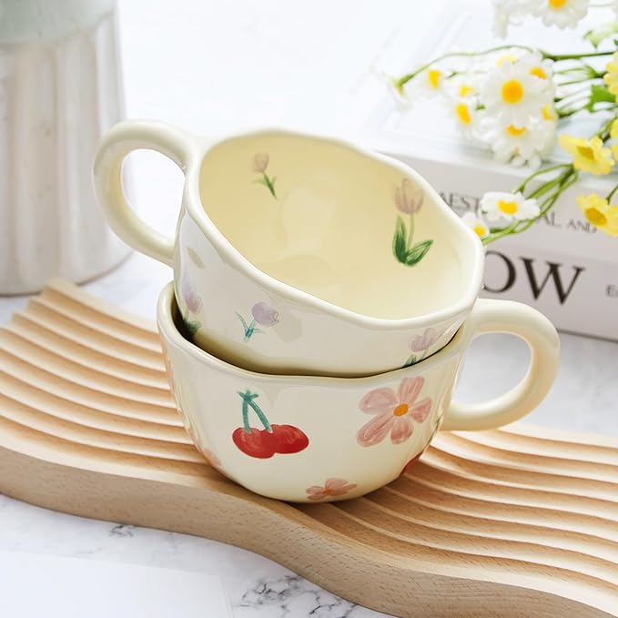 Vesici 2 Pcs Ceramic Coffee Mugs Flower Cups with Spoon Vintage Floral Mugs with Handle 8.5 oz Aesthetic Tea Porcelain Cup Gift for Valentine Office Home, Dishwasher and Microwave Safe(Cute)