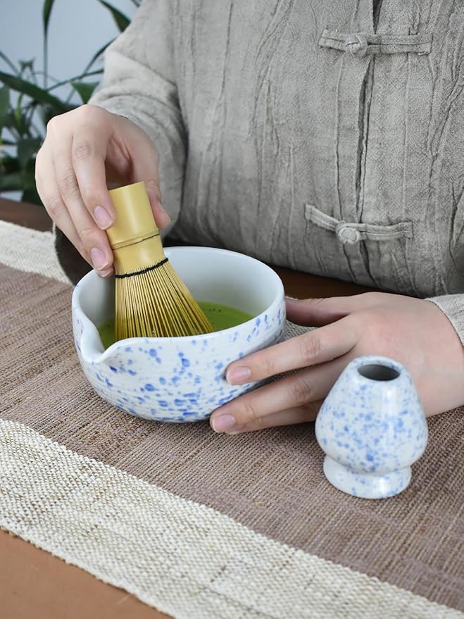 Artcome Matcha Tea Set - Ceramic Matcha Bowl with Pouring Spout, Bamboo Whisk, Whisk Holder, Tea Scoop & Matcha Manual - Complete Traditional Japanese Tea Ceremony Kit for Home, Office, or Gift, Blue