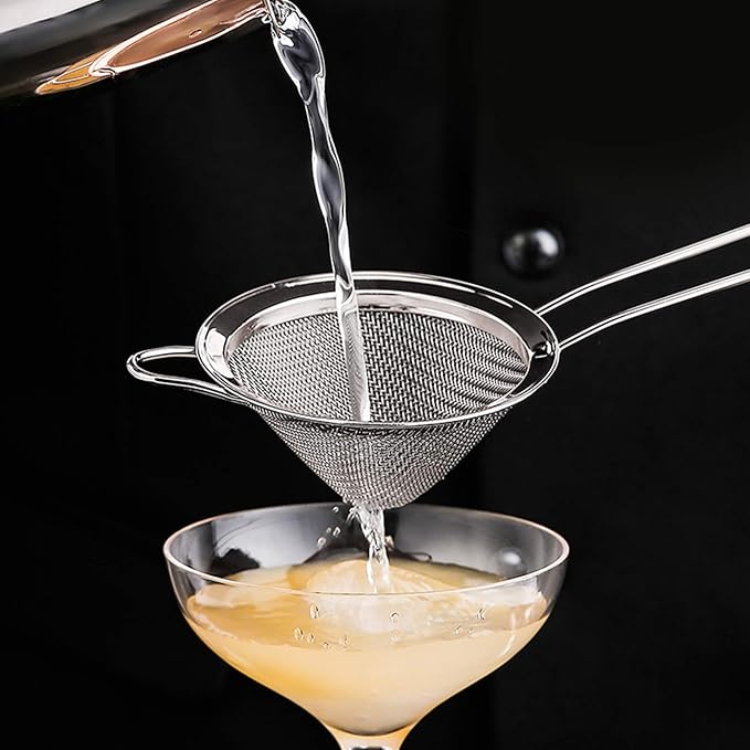 2 Pack Stainless Steel 18/8 Small Food Strainer, Fine Mesh Sieve with Long Handle, Cocktail Strainer For Cocktails, Tea Herbs, Coffee & Drinks, Rust Proof & Great as Tea Strainer, 3.5inch