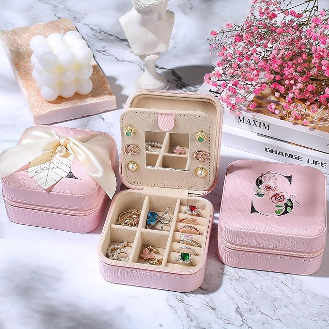 AYGXU Travel essential jewelry box,16oz Glass Cups with Bamboo Lids and Straws set,Personalized Jewelry Boxes for Women Girls,Travel Gifts for Women,Birthday Gifts for Girls,Initial G pink