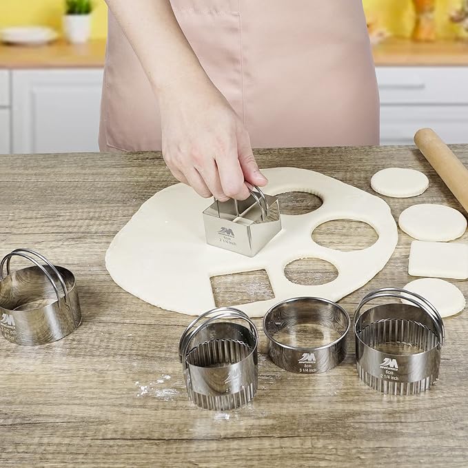 Square Biscuit Cutter Set 1.75inch 2inch 2.25inch 2.75inch 3.25inch, Stainless Steel Cookies Cutter with Handle, Professional Baking Dough Tools,5pcs set GIFT PACKAGE