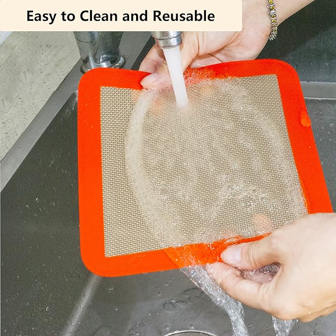 Square Silicone Baking Mats for 9 Inch Cake Pan, 8.5" Food Grade Non-stick Reusable Silicone Mat for Baking Pan for Bread/Pastry/Toast/Pie, Professional Cookie Sheets Liners for Brownie Pan 2 PCS