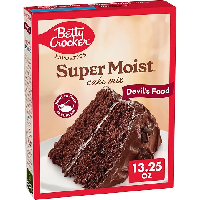Betty Crocker Favorites Super Moist Devil's Food Cake Mix, Holiday Baking, 13.25 oz