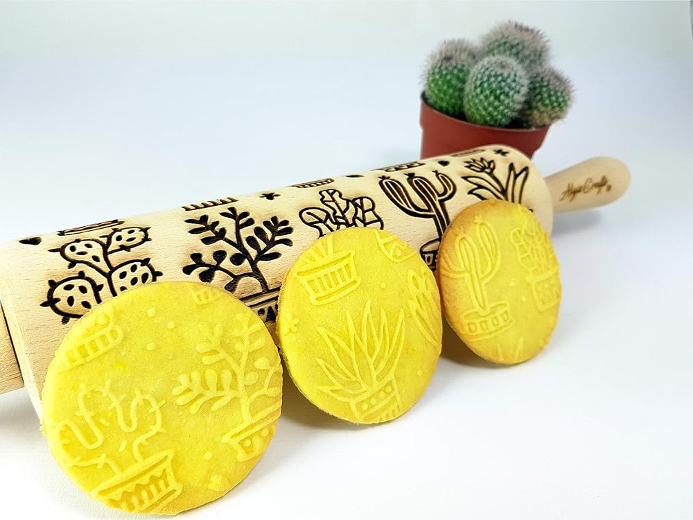 CACTUS Embossing Rolling Pin Embossed dough roller by Algis Crafts