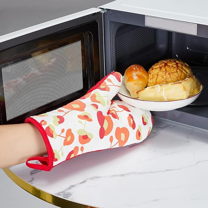 Oven Mitts and Potholders Dish Towles Set 100% Cotton for Perfect for Gifting, Baking, and Everyday Cooking Durable Heat Resistant for Kitchen and Machine Washable (3-Piece Red Flower)