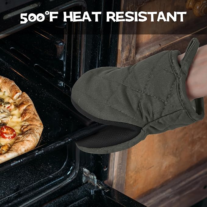 Oven Mitts and Pot Holders Set, Pack of 4, Heat Resistant Silicone Kitchen Mini Oven Mittens for 500 Degrees, Mini Oven Gloves and Hot Pads for Baking Grilling Barbecue Microwave Machine Washable