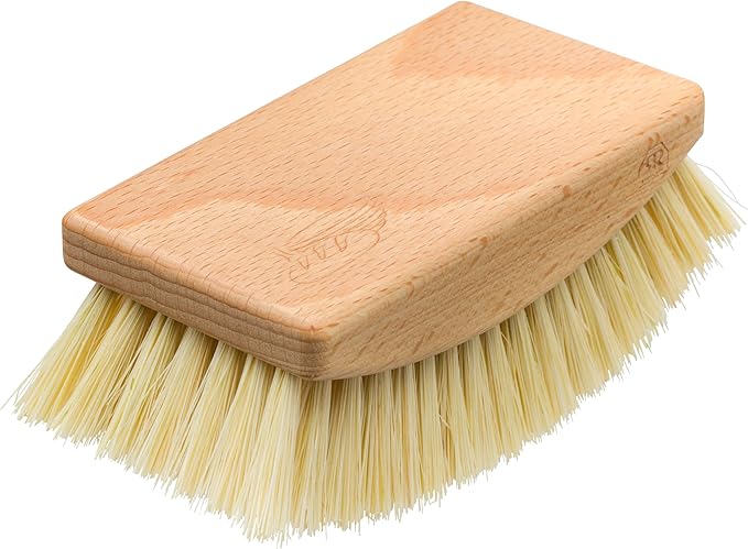 Redecker Fermenting Basket Brush, Wooden Proofing Basket Cleaning Brush – Soft Bristles, Durable, Lightweight – Ideal for Sweeping Flour & Dough Remnants from Bannetons, Made in Germany