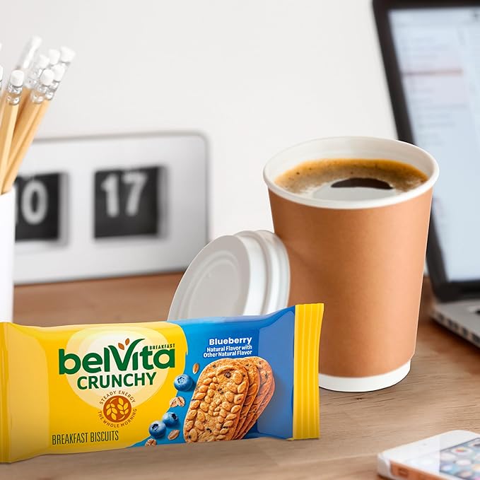 belVita Breakfast Bars Biscuits, Blueberry, 30 Total Packs, 6 Boxes (4 Biscuits Per Pack)