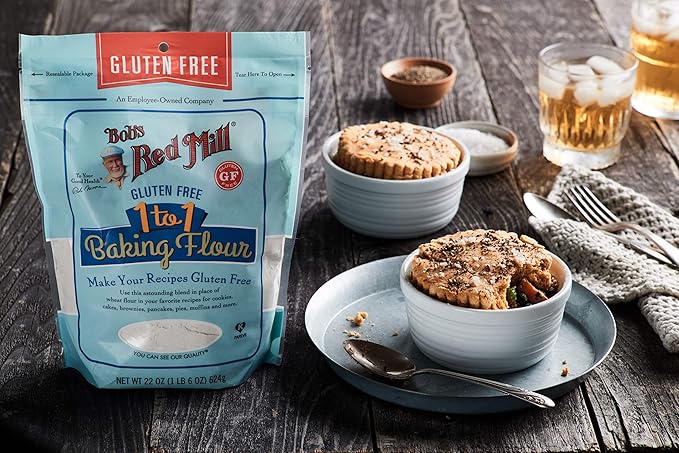 Bob's Red Mill Gluten Free 1 to 1 Baking Flour, 22oz (Pack of 4) - Non GMO, Vegan, Kosher