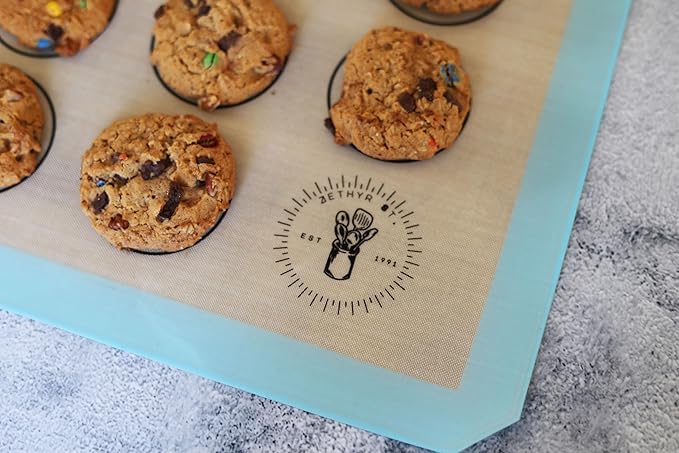 Silicone Baking Mats for Cookies, 3/4 Baking mat size, 3 Pack, Non-Stick, Food Safe Oven Safe All Purpose Liners for baking sheets - Easy Clean, Mess-Free Baking Sheet Liners (13.7 x 19.5 In)