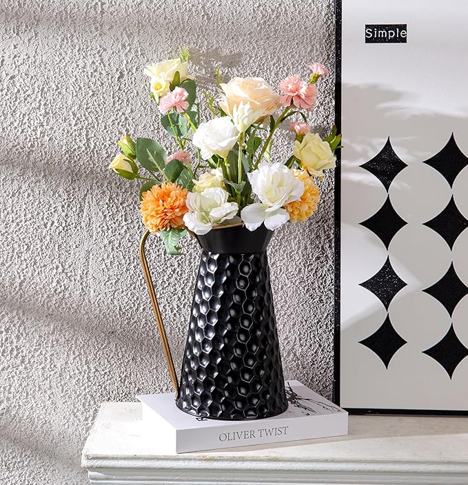 Elegant Black Metal Pitcher Vase, Farmhouse Galvanized Flower Vase, Rustic Decorative Milk Jug for Home Décor